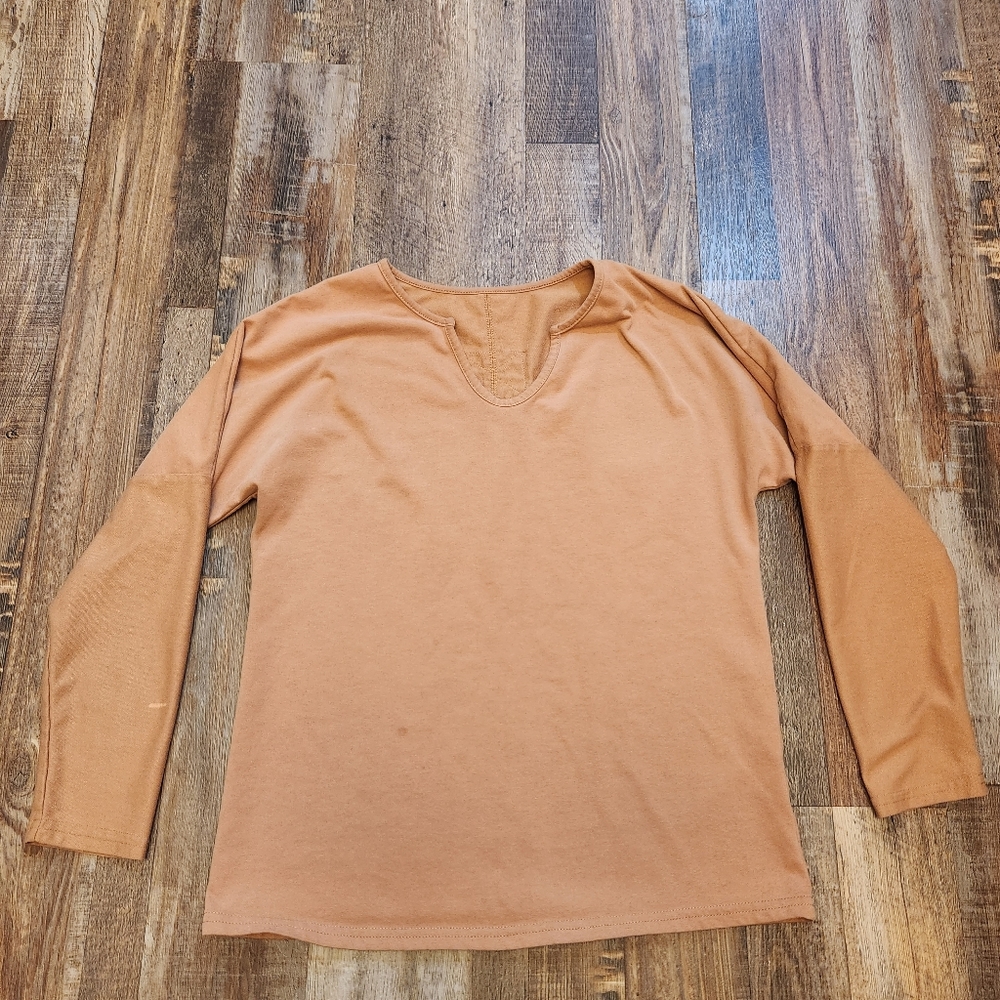 Women's Top